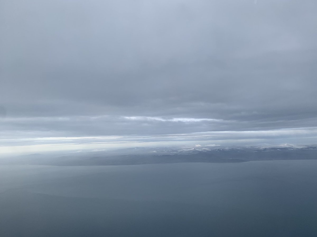 siliconcto's tweet image. Day 29: welcomed by the snow-capped hills around Dublin, I’ve made it back home after circumnavigating the world with my bike. Last week at SKO with the entire @PureStorage GTM team was spectacular and a great way to finish off the trip #homeward