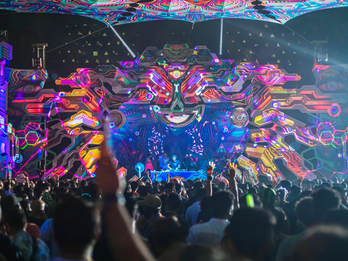 Now Available to Stream! 👀 Full set from <a href="/StarLab_Music/">StarLab (Official)</a>  at HILL TOP Festival 2023 Day 2!! 💫 
Link: soundcloud.com/starlab-sounds…

#starlab #starlabmusic #hilltopgoa #hilltopfestival #hilltop #hilltopfestival2023 #digitalom #digitalomproductions #psytrance #psy #goatrance #psygoa