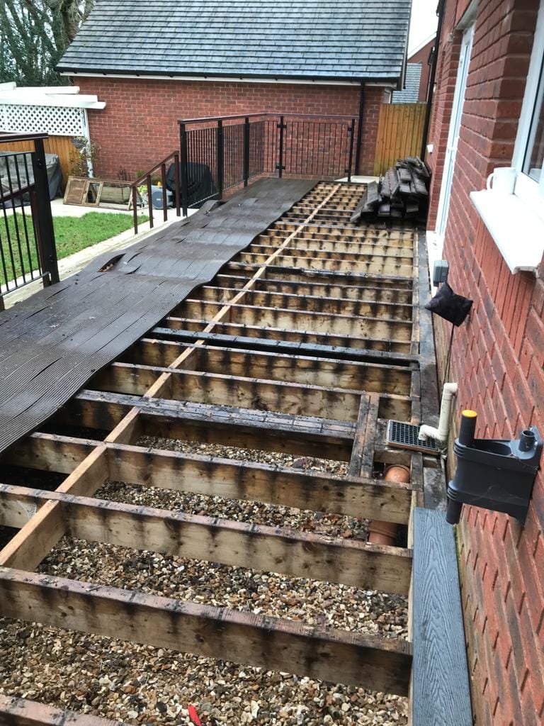 An excellent use of our Millboard decking by Oakleaf Building Contractors. 

A fantastic refresh of the outside space that'll now benefit from being low-maintenance, slip-proof, weather resistant and incredibly durable. Well done guys👌