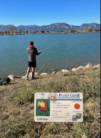 jake_fialkowski's tweet photo. The Rocky Mountain Range is behind me here in Colorado. These mountains were formed by massive tectonic plate collisions millions of years ago. @franklinlorax  #apesland https://t.co/NVpt3V70pd