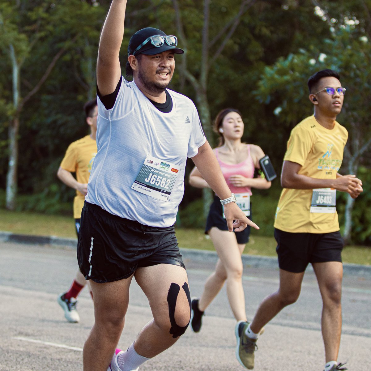 atanholiday's tweet image. “Because being fat is depressing and it just brings me down”

i think i need work harder compared others people bcs my physical not perfect for this sport but, size doesn’t matter if you believe you can run!

Twincity Marathon 2023 
#12km

📸 : @haqimmodric

#projectunicorn