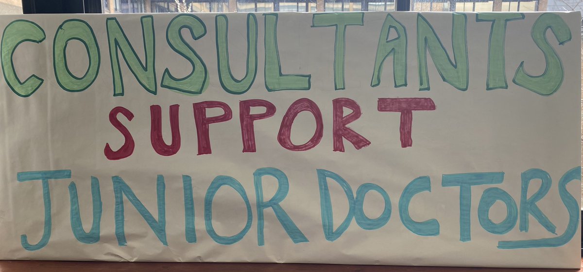 For any Consultants who are too busy to make it along to the picket line today - don’t forget to put your support for #JuniorDoctorsStrike on social media 👍👍👍