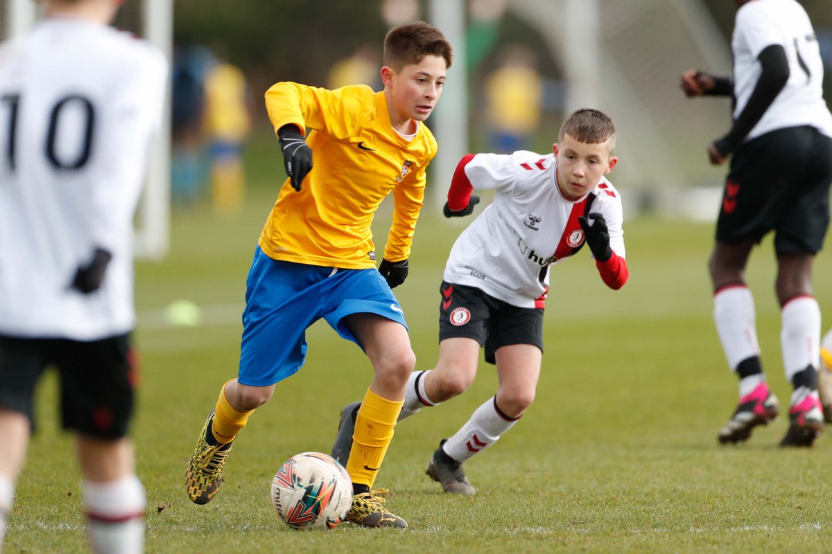 QEHSchool's tweet photo. U12s from QEH and @BristolCity Academy played a brilliant football match at the weekend. Great sportsmanship from both teams with the honours going to QEH, 3-0. No commentary required! #QEHPerformance #QEHCharacter #lovefootball https://t.co/e8j8IkjLL8
