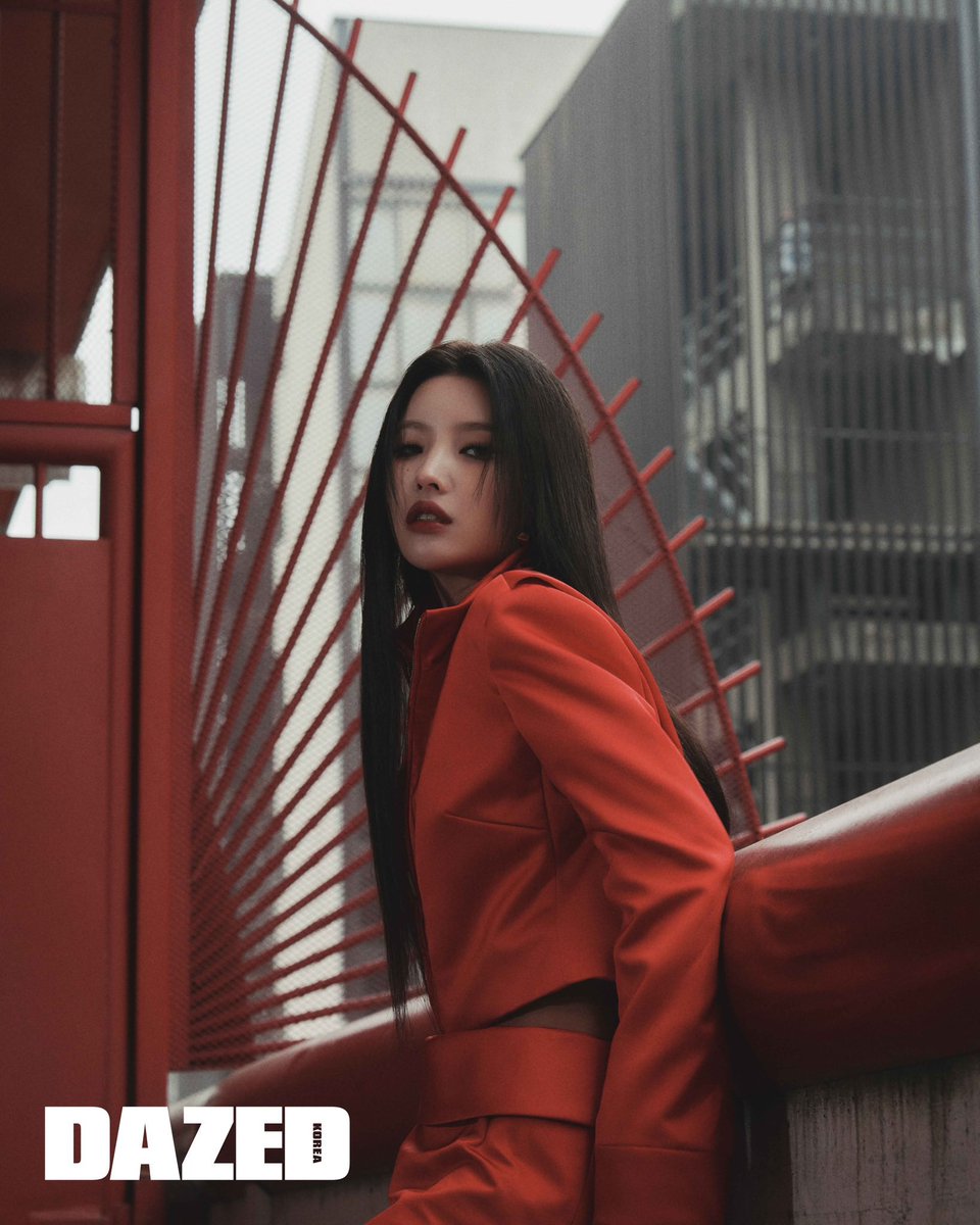 QUE MULHER! Soyeon do (G)I-DLE para a revista DAZED Korea, em