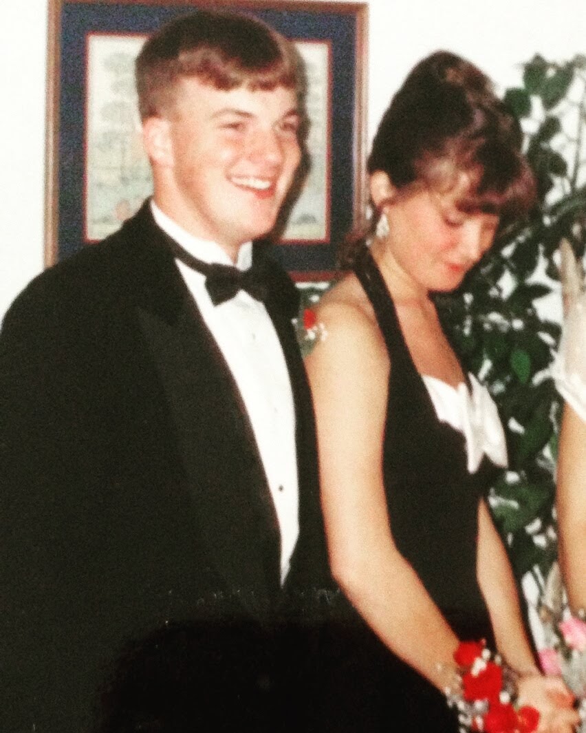 997DJX's tweet photo. Time to play WHO is this handsome devil?? 😈 Take a guess at which member of the DJX staff this is, then make sure your prom fit is on point March 29th at #ProjectProm! Hit the link for all the details! Thanks to @CampbellsvilleU and @CommonwealthCU 👉 https://t.co/t5uTHo7vGb https://t.co/wcdDsf6MMl