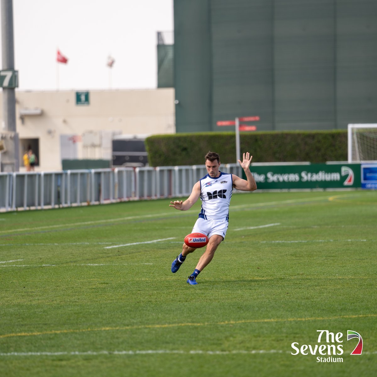 SevensStadium's tweet photo. Plenty of action at The Sevens Stadium during the weekend, including the Bulls V Dragons Aussie rules match.

Check out @AFLME if you're interested in getting involved.

For bookings contact sports.events@thesevens.ae

#tss #thesevensstadium #aussierules #afl #aflme #dubai https://t.co/36KEmwbCaH