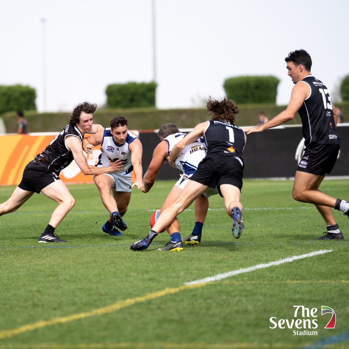 Plenty of action at The Sevens Stadium during the weekend, including the Bulls V Dragons Aussie rules match.

Check out <a href="/AFLME/">AFL Middle East</a> if you're interested in getting involved.

For bookings contact sports.events@thesevens.ae

#tss #thesevensstadium #aussierules #afl #aflme #dubai