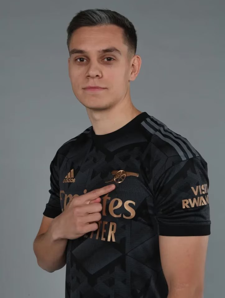 Gooner Chris on Twitter "🗣️ Wrighty on Trossard Getting someone like