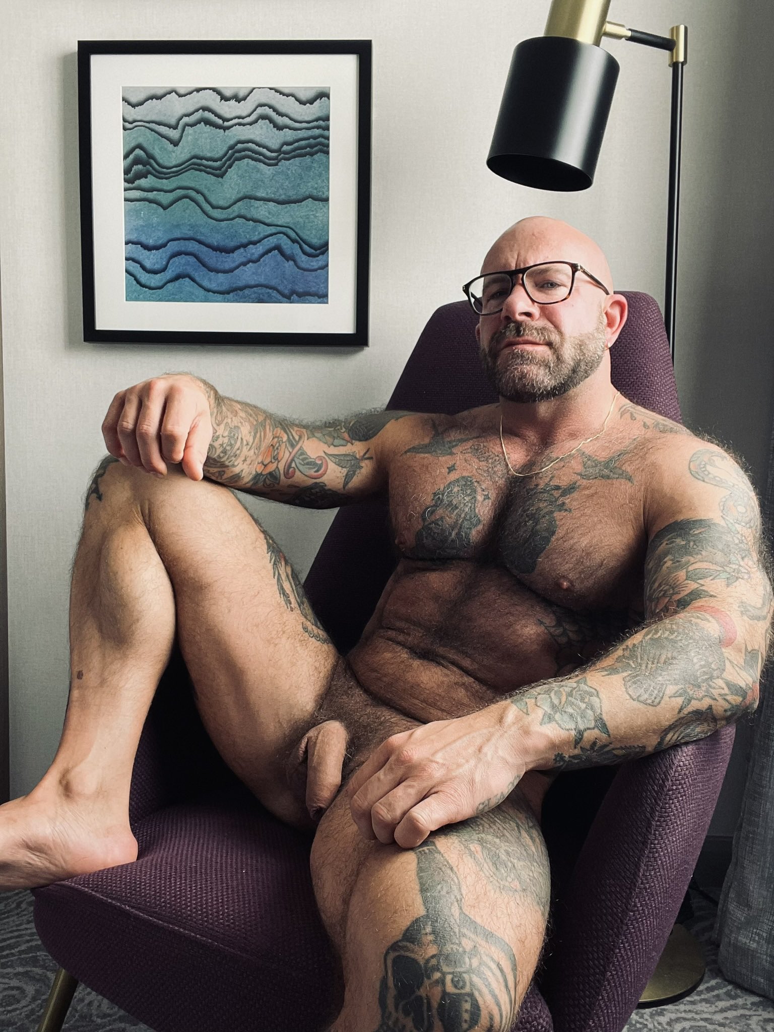 Voted for BEST DADDY yet? https://t.co/ctTLTNWx0O https://t.co/nBuMDkibJO