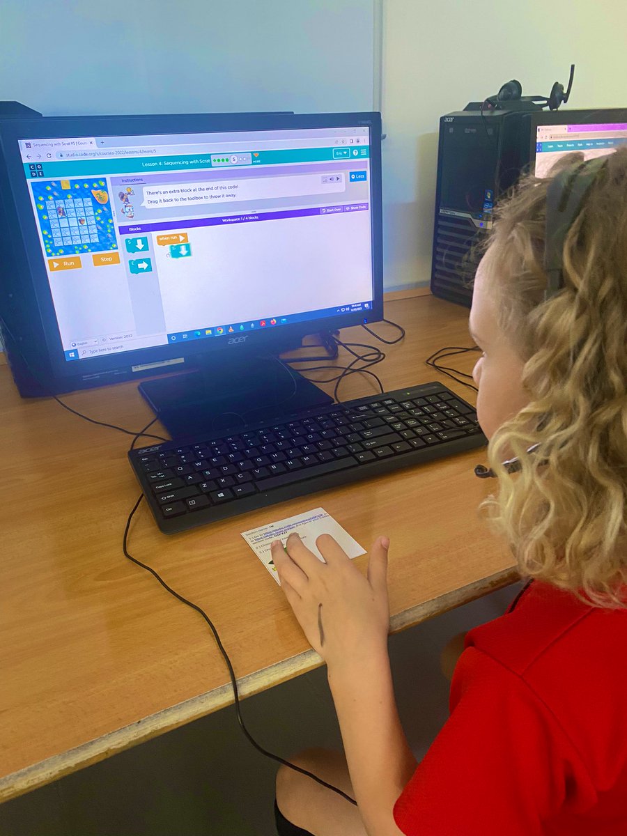 Katie Edwards tweet media