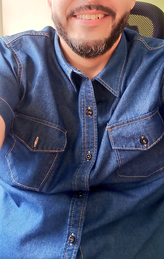 Edkas222's tweet photo. Feliz comienzo de semana 😊 https://t.co/eeq4aEaegW