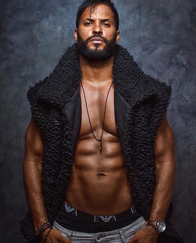 Happy Monday And Happy Week To My #Whittlefam!
<a href="/AndreWhittleFam/">Ricky Whittle fan account by Andrej</a> <a href="/LckyRoll7/">Melinda Rodriguez</a> <a href="/MsBiancaSuarez/">Bianca Suarez (Pons)</a> <a href="/Sandra82635247/">Sandra</a> <a href="/erubey19811/">Erubey</a> <a href="/Helga2809/">Helga…</a> <a href="/carocats23/">carocats23</a> @hogwartxw <a href="/Cloe_ry/">Cloé🙈</a> <a href="/Stphnena/">Stéphnena</a> <a href="/BiniBabyGirl/">Sabrina Grünheidt</a> <a href="/Eli_Kin88/">Elías J. Palma Ávila🇵🇭🇪🇸</a> <a href="/booknerdgirl101/">Queen Erica🔥😈🥀🎼</a> <a href="/manuelamari1/">X sex porn🐨</a> <a href="/ron_rita9/">Rowna09</a> <a href="/PatrycjaSidwa/">Patrycja Sidwa</a> <a href="/PinkCherryB/">Tammy, dreamy floaty-thing🌛✨️🌦🌈</a> <a href="/Leonory9/">Leonory</a>