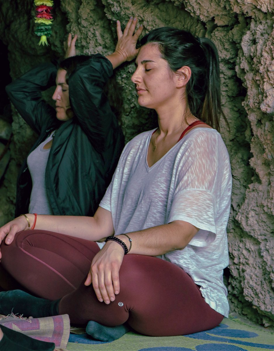 AatmYogashala's tweet photo. Exploring the Vashishtha Cave with these amazing students was an unforgettable experience!
#vashishthacave #meditationcave #rishikeshindia #excursionday #meditationplace #spiritual #ganges #himalayanexcursion #yogateachertraining #yogainrishikesh #yogainindia #AatmYogashala https://t.co/4InicNUFNj
