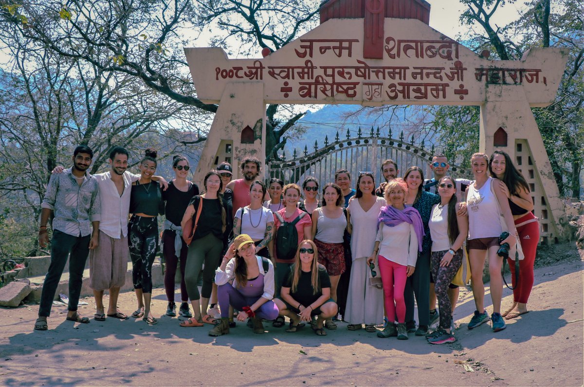 AatmYogashala's tweet photo. Exploring the Vashishtha Cave with these amazing students was an unforgettable experience!
#vashishthacave #meditationcave #rishikeshindia #excursionday #meditationplace #spiritual #ganges #himalayanexcursion #yogateachertraining #yogainrishikesh #yogainindia #AatmYogashala https://t.co/4InicNUFNj