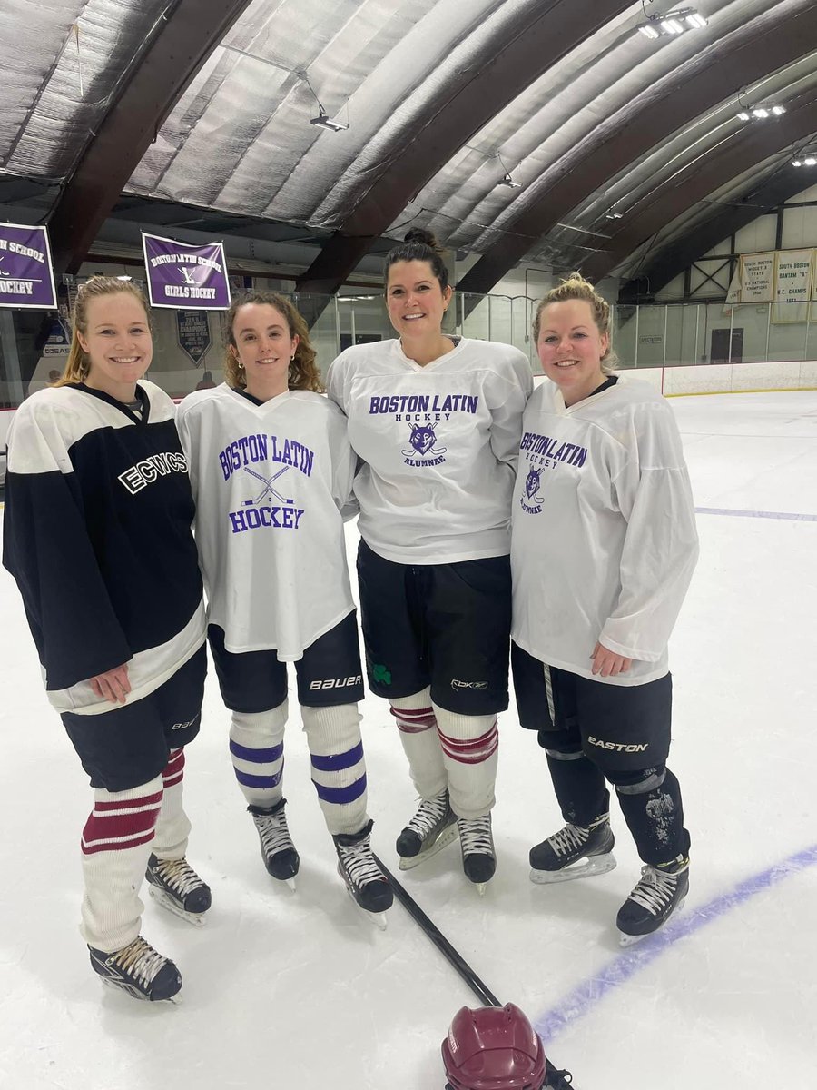 blsgirlshockey's tweet photo. Thank you everyone for such a great turnout and a great night! Hoping to make this an annual event! The alumnae pulled off a big 4-3 win!Congrats to the current team on a great season! #SumusPrimi 💜🐾🥅🏒🐺 @BLS_Athletics @bls1635blsa @MHLbbiglive @MassHSHockey @HNIBonline https://t.co/Rs10f9zHBc