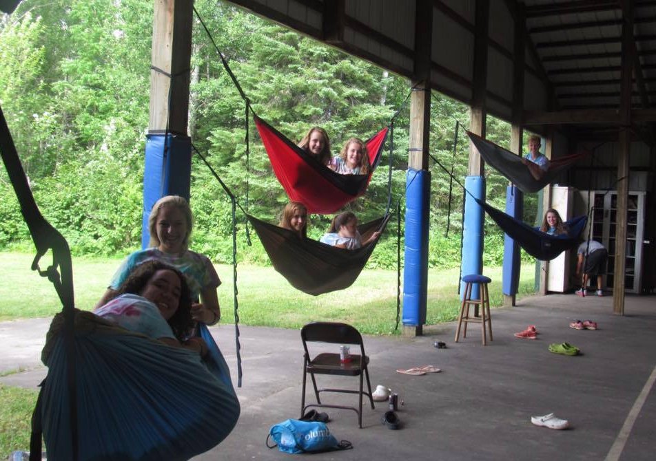 FPYCamp's tweet photo. Hang out on National Napping Day - the day after Daylight Savings. Whether here or by the lake, lots of happy hammocks @FPYCamp #CampRestRelax #FPYCchill #FPYC https://t.co/bmlRliFl9t