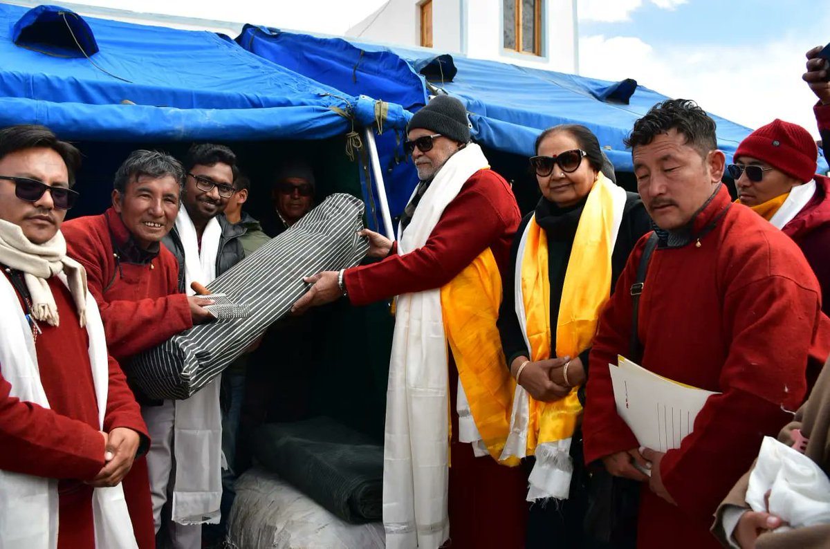 PRupala's tweet photo. Distributed milk replacer to  nomadic herders for minimising mortality of lambs/infant goat during winters, at Sato village. https://t.co/l4IDXgow0I