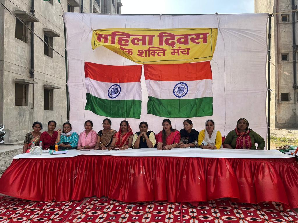 LOKSHAKTIMANCH's tweet photo. @CPDelhi  matter of great concern @dcpouter is not willing to hear Community  grievances.  Inspite of commitment to participate in program 12.3.23 at Bhalaswa Resettement Colony  he did not come. Plz do needful @HMOIndia @AmitShahOffice @PMOIndia @narendramodi @rashtrapatibhvn https://t.co/1OEhxFtrQ1