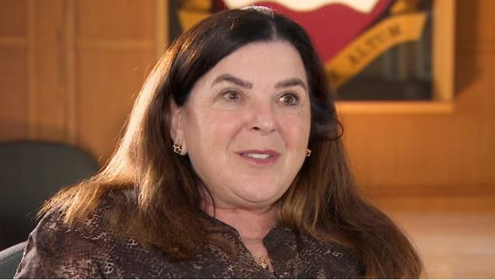 BREAKING | MUN president Vianne Timmons takes voluntary 6-week leave

cbc.ca/1.6776891 #cbcnl
