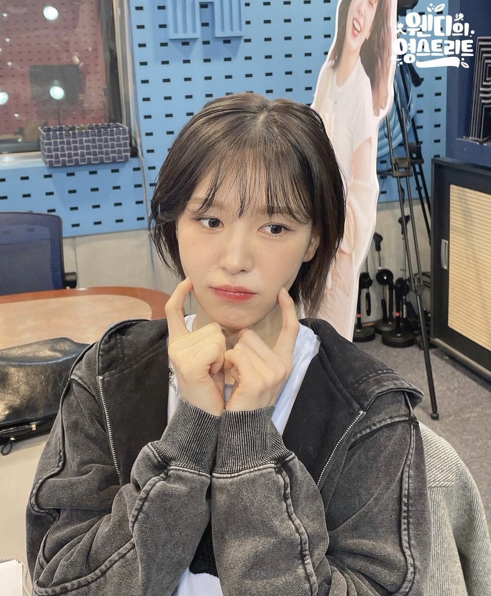 dailyssw's tweet photo. [230313] youngstreet instagram update #WENDY #웬디 https://t.co/yIhjYxnyAA