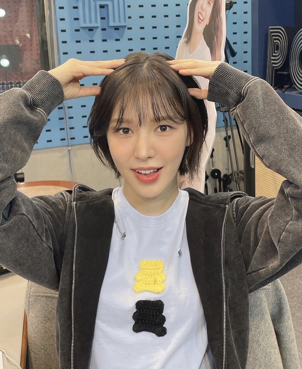 dailyssw's tweet photo. [230313] youngstreet instagram update #WENDY #웬디 https://t.co/yIhjYxnyAA