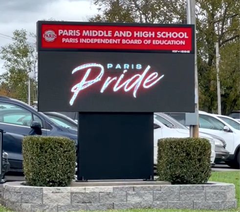 Signs__Plus's tweet image. Congratulations Paris Middle and High School on your new full-color LED sign! Thank you for choosing Signs Plus!