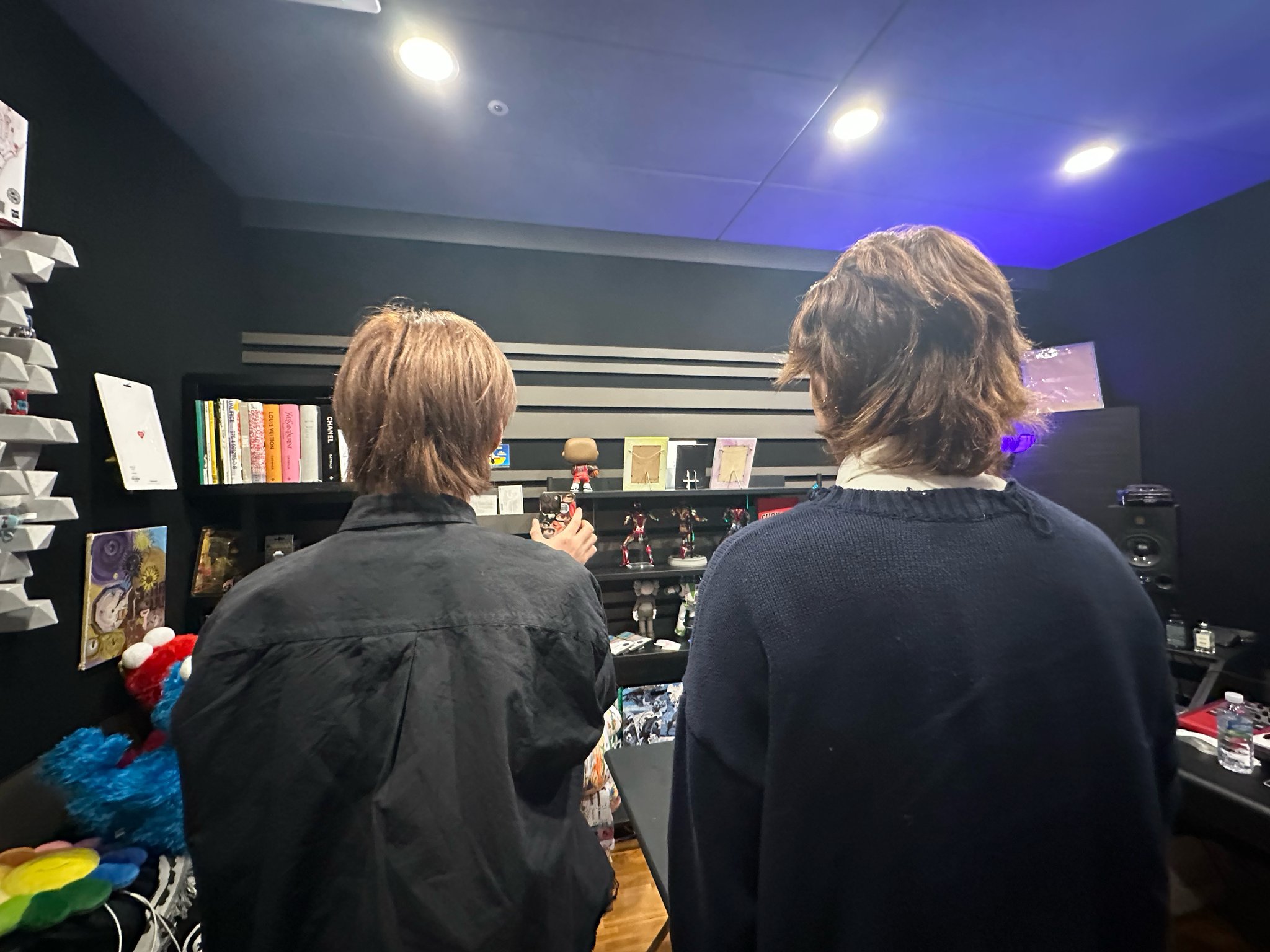 FrGX1pYWYAAD6r_?format=jpg&name=large