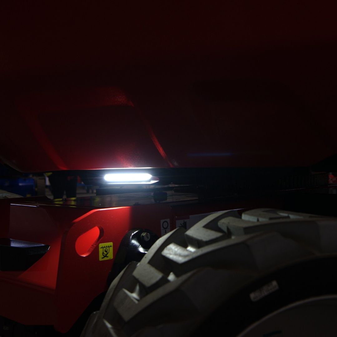 CemaMaquinaria's tweet photo. ❓ Do you know the @manitou light pack?
✅ A great solution that will change your life thanks to its lighting distance (up to 8 meters).
#cemamachinery #cemateam #manitou #segurity #lightning https://t.co/NEcNVEwKUT