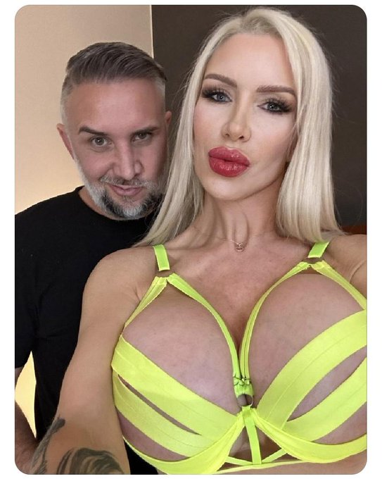 1st ever Sextape with the best! @KeiranLee   Instant access 👇  https://t.co/oBlhRTRA2Y  #bigtits #faketits<a class="tags" href="/tag/keiranlee">@keiranlee</a><a href="/tag/brazzers"class="tags"><span>#brazzers</span></a><a href="/tag/bigtits"class="tags"><span>#bigtits</span></a><a href="/tag/faketits"class="tags"><span>#faketits</span></a><a href="/tag/stronggirls"class="tags"><span>#stronggirls</span></a><a href="/tag/keiranlee"class="tags"><span>#keiranlee</span></a>