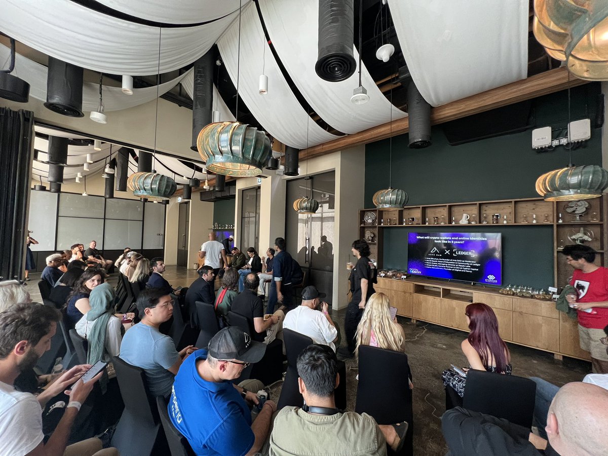 MrJoey.eth © 🍭 tweet media