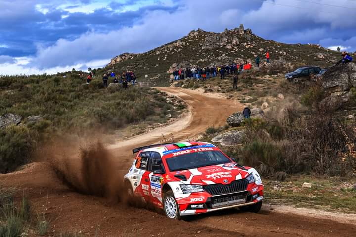 RaceSeven.com tweet media