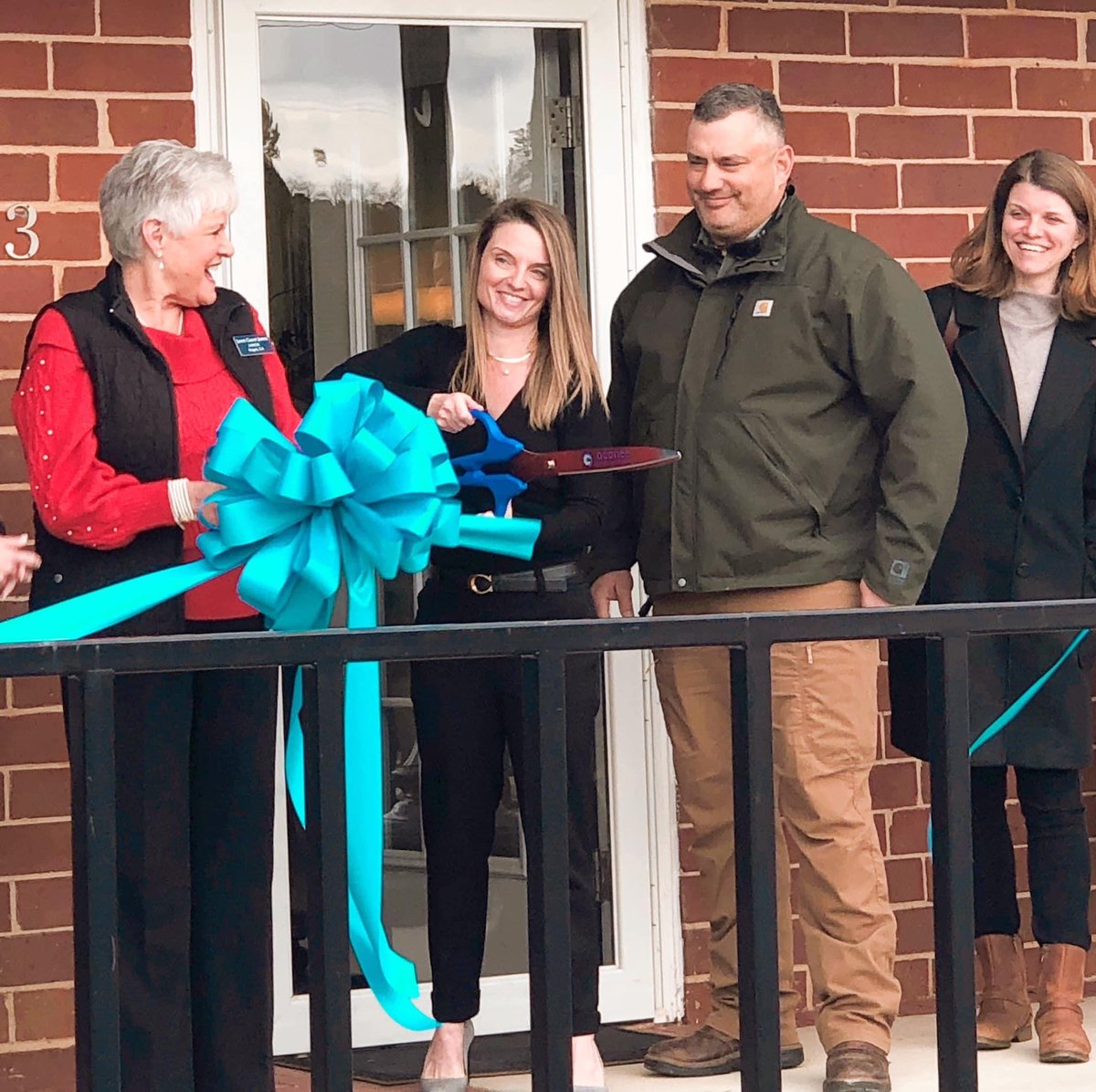 gacities's tweet photo. The @CityOfBogart maximized the use of their @WhiteHouse #ARPA funds to serve residents. Examples include: creating grants for services and business impacted by COVID-19, purchasing life-saving equipment for the fire department, upgrading the computers in the Bogart Library, and more.