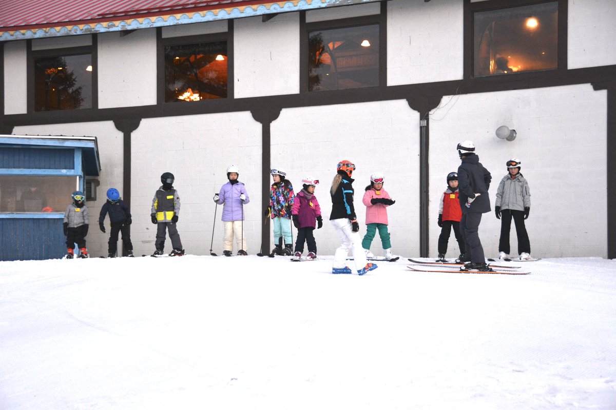MtHollySkiing's tweet photo. Beginners start here on our smallest slope where new students learn to stop and turn. ⛷️ Above are the windows of the Lift Lounge where friends and family can enjoy food and a beverage and watch the action below. 🍔
#SkiLesson #SnowboardLesson #SkiMtHolly #LearnToSki https://t.co/JnFTbjtgU0