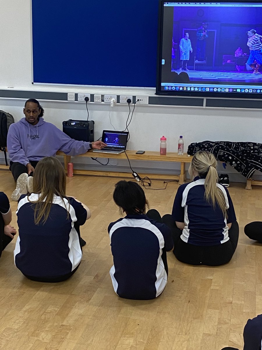 RCSPEDept's tweet photo. Fantastic workshop last week within BTEC Dance - well done to all involved! 👏 #honesty #excellence #aspiration https://t.co/7QKxPh2NEu