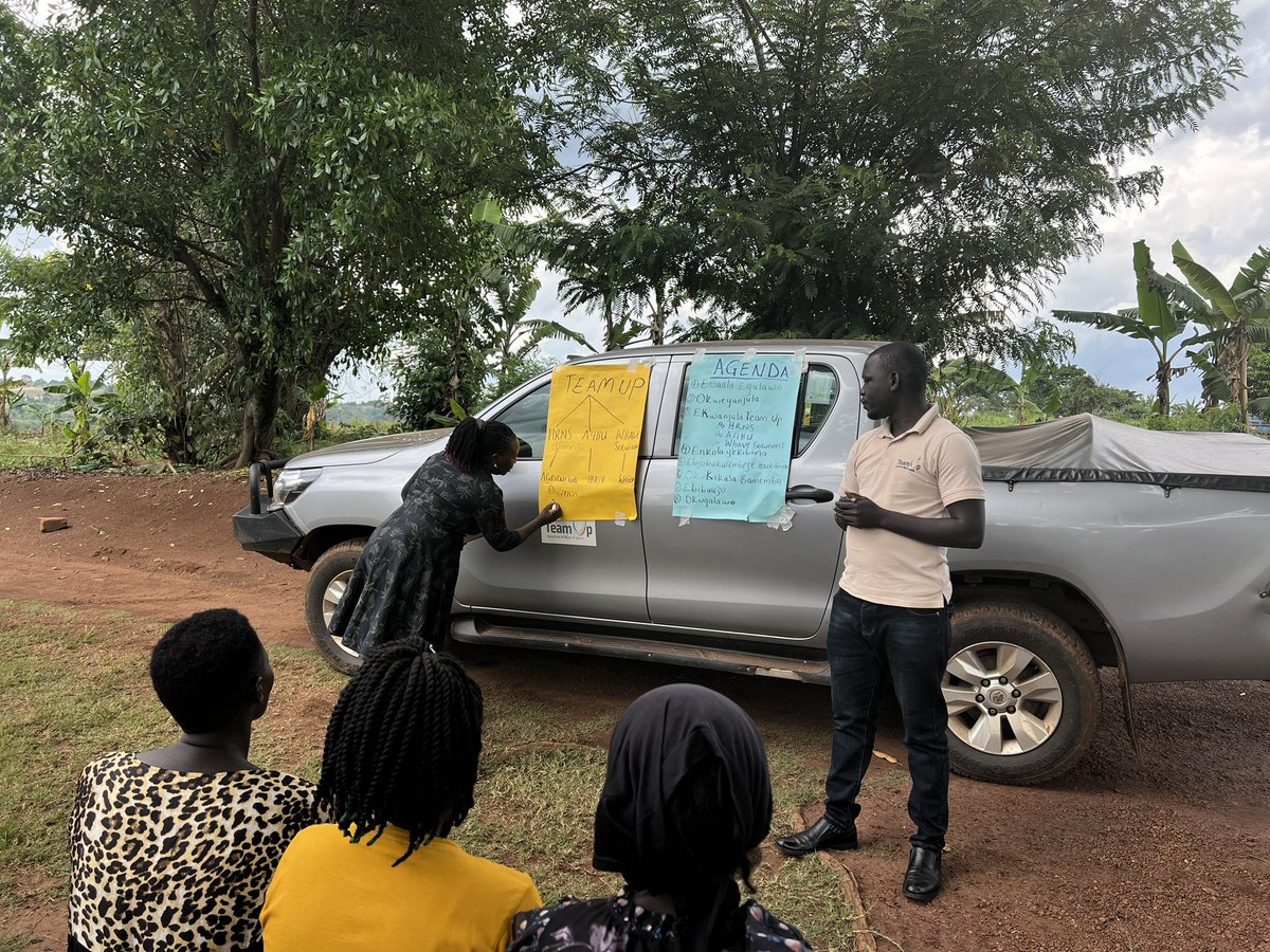 action4hU's tweet photo. Meeting with youth in Nakaziba, Butayunja Sub-county, Mityana district as they formalize their youth group under @TeamUpUG as beneficiaries of @action4hU, @HRNStiftung @Whave_Solutions cross sectoral collaboration. https://t.co/JtaOH0jZlU