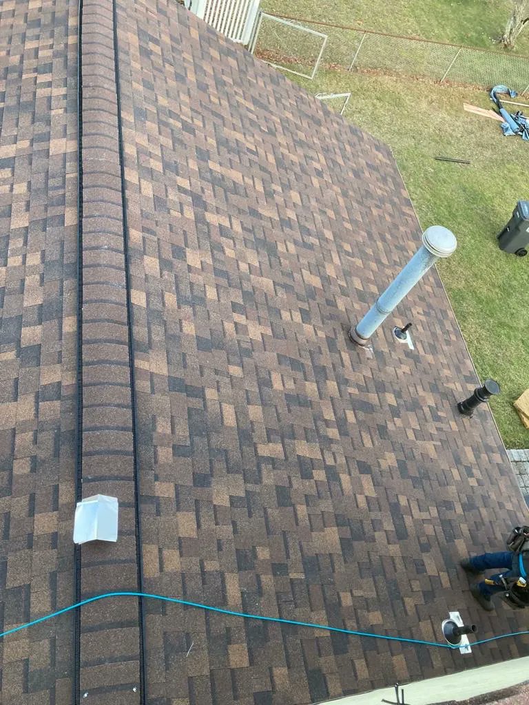 SurfandTurfRoof's tweet photo. Another righteous roof replacement! #mayslanding 

#righteous #roofing #shingleroofing #shingleroof #roofingcontractor https://t.co/aXHeGHAsjr