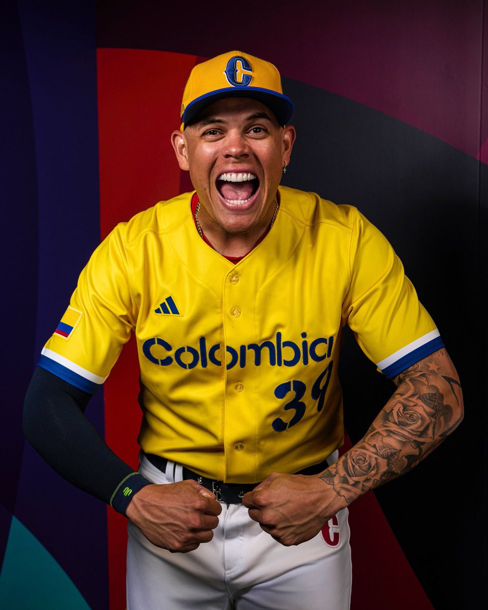 LPB_COL's tweet photo. Buen día fanáticos, iniciamos semana con nuestro segundo juego en el #WorldBaseballClassic frente a Gran Bretaña. 

Vamos por la segunda victoria ⚾️🔥🇨🇴💪🏻

Míralo por @WinSportsTV desde las 2:00pm https://t.co/Popbj1AuD1