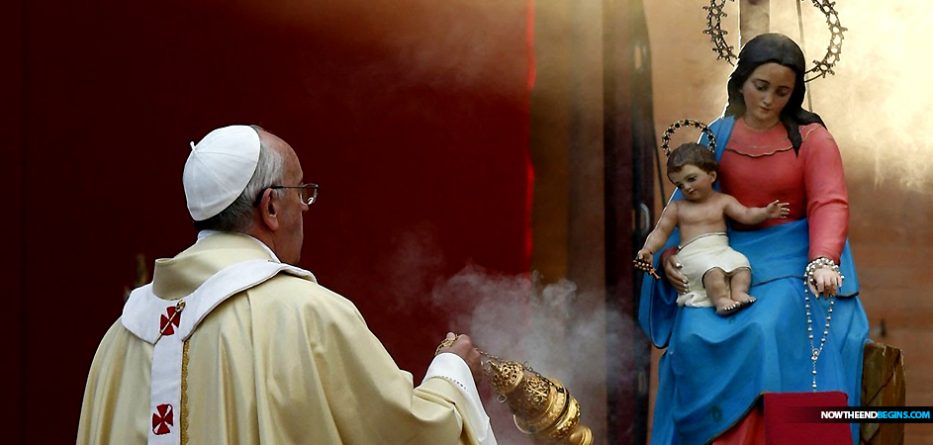 KJVliteracy's tweet photo. If this is not idolatry, there is no such thing as idolatry.
#Catholicerror #Catholicheresy https://t.co/MDUNvwBHUp