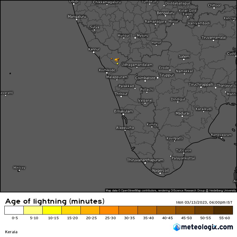 MasRainman's tweet photo. #Thunderstorm Clusters in #Kozhikode Ghats & coastal Gujarat.
Line of Storms in Himalayan Slope too. #Thunderstom Season not far-away. #Kerala https://t.co/ryAeTphiKS
