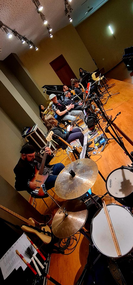 El viernes con Cmsj Jazz Band