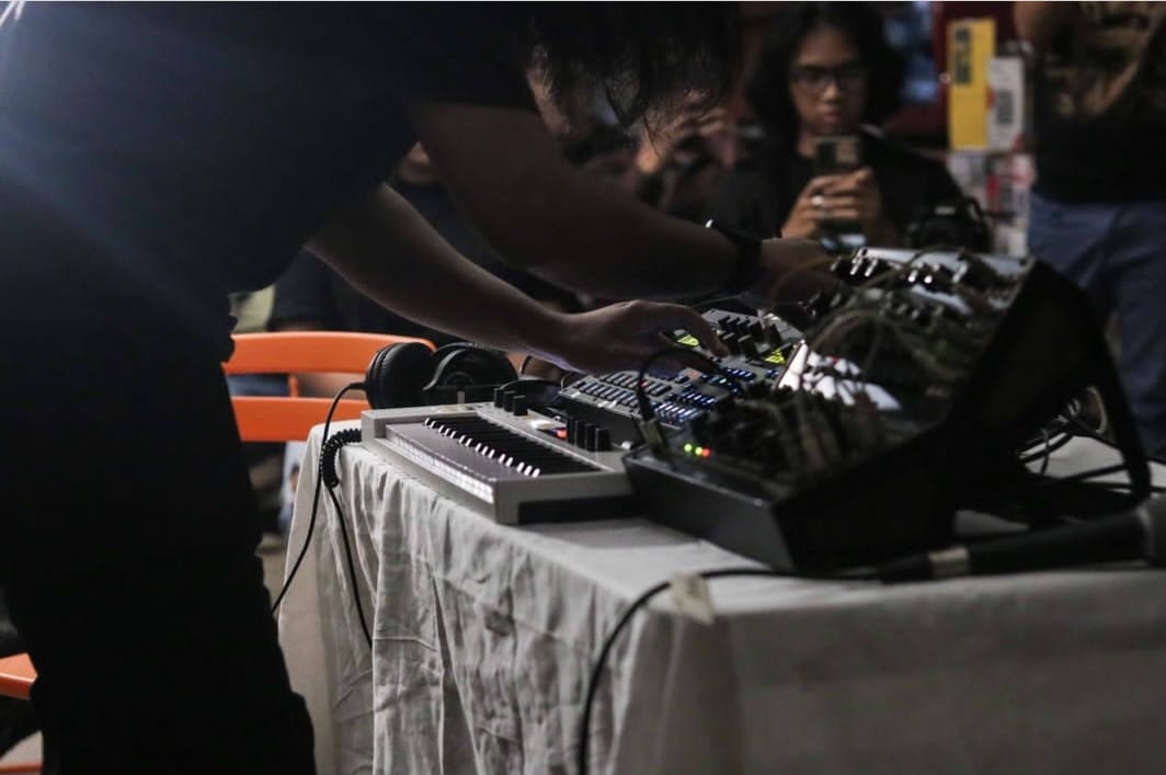 Elevation Records tweet media