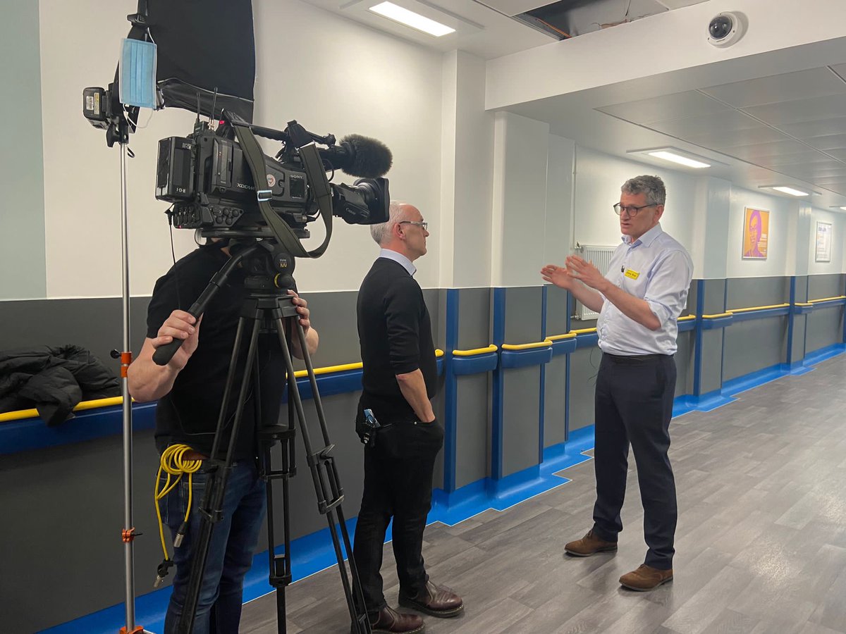 KingsCollegeNHS's tweet photo. Today, our CEO @CliveKay spoke to @BBCLondonNews about the junior doctor strikes &amp; the impact on patients.

He also spoke about the superb care junior doctors provide, and why agreeing a way forward to avert future strikes is so important.

📺 BBC London News (6.30 &amp; 10.30pm) https://t.co/neoU1wyUQ5