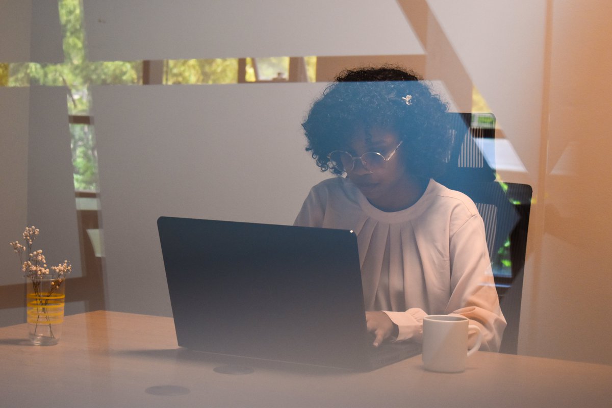 thedocksmu's tweet photo. At Le Workspace, we provide tailored offices spaces whether you are 1 or more people. #office #Mauritius https://t.co/WlMHTGEIer