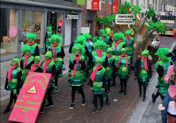 carnavalmarkt's tweet photo. Ontpoppen deze rupsen zich als prijswinnaar? Deze leuke loopgroep staat nu aangeboden op #Carnavalmarkt!

https://t.co/mB9oO4ylPj

#rupsen #rups #catterpillar #carnaval2023 #carnaval2024 #loopgroep https://t.co/esxRgSH6EY