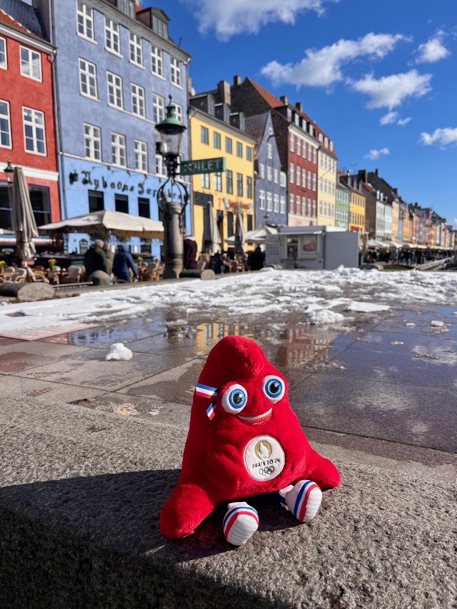 We are ready for tomorrow! #Copenhagen 
#Paris2024 🌍 J-500
#terredejeux2024
<a href="/francediplo/">France Diplomatie 🇫🇷🇪🇺</a>