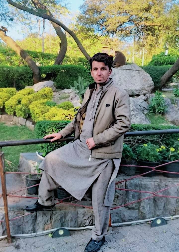 mjdawar's tweet photo. The FC raided a cricket ground in Dandey Darpa Khel, opened fire and injured a local Javed who was there and then proceeded to to abduct Engineer Zakaullah and his brother Sharifullah. Security forces continue to attack our people and treat N. Waziristan as an occupied territory. https://t.co/0heMLK7fYR