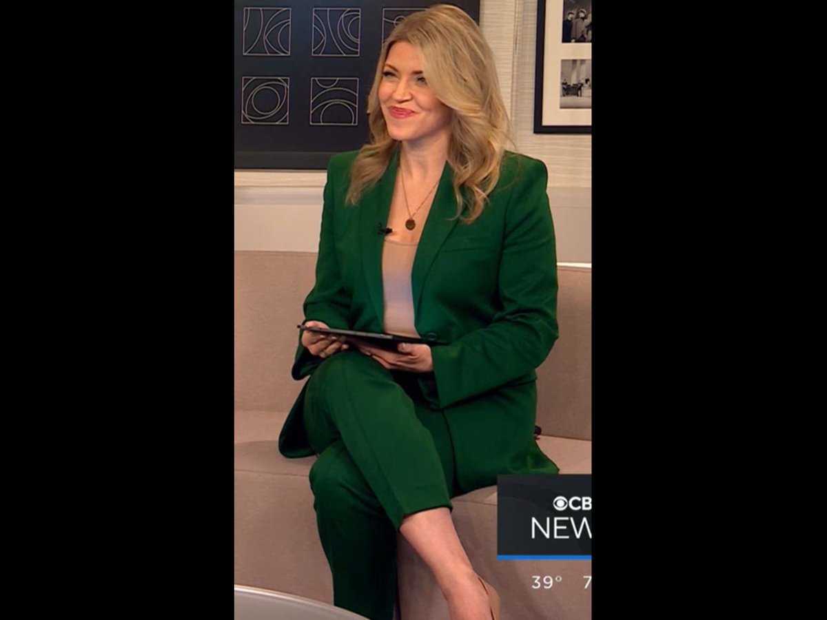 JohnMaring2's tweet photo. ๐ Monday ๐
, @NatDuddridgeTV ! Lookinโ ๐, Comfortable, Sexy, Polished & Sharp In ๐ Fillinโ In 4 Mary Calvi Today On CBS2! ๐๐ป ๐ Suit, #FillInNatalie! โค๏ธ๐โค๏ธ Have A ๐ Week, ๐ โ๏ธ & Go, J-E-T-S! ๐๐ค #NatDuddridgeTV #NatDudds #TakeFlight #WomanInGreen ๐ #MondayMojo โจ https://t.co/HKoghLtnXq