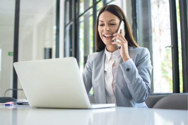 Mullane4Tim's tweet photo. How do you know if a recruiting firm will add value to your hiring process? See this post from @RobertHalf's Steve Saah and Megan Slabinski for tips on finding the answers you need. #RHThoughtLeader #jobsearch https://t.co/VcoN3rAFAa https://t.co/zLA27zQRuG