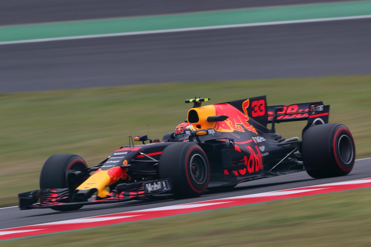 AleatoriosF1's tweet photo. @confissoeszxxx Red Bull RB13 https://t.co/wsTEJDy9am