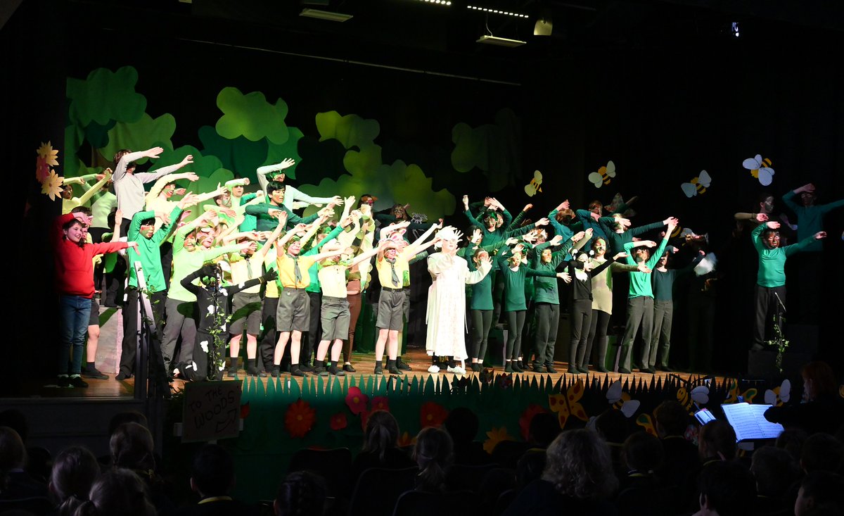 stockportgs's tweet photo. Year Six pupils had a blast as they delivered a number of amazing performances of their production, Roald Dahl’s ‘Little Red Riding Hood and the Wolf’.
https://t.co/cpmgrIGp6y
#SGSMusic #SGSJuniorSchool #SGSCommunity #SGSConfidence #SGSOpportunity #SGSCreativity https://t.co/h90EHwQ8vF